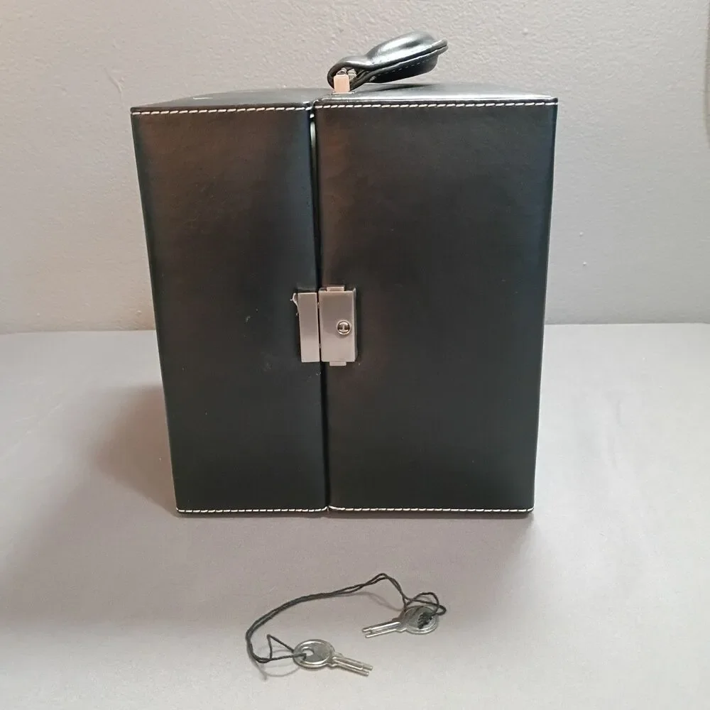 MARTINI TRAVEL BAR SET WITH BLACK LEATHER CASE AND LOCK GEOFFREY BEENE COCKTAIL